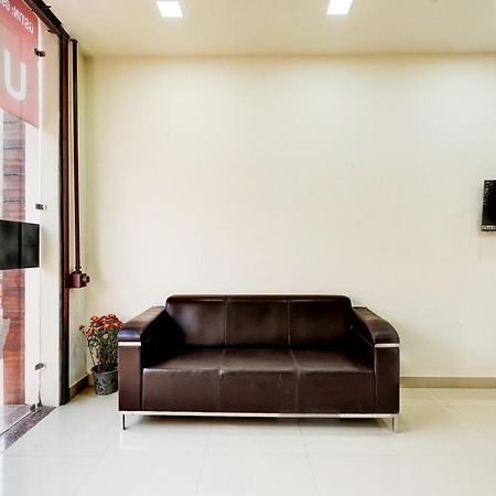 Super Collection O Sector 104 Noida Hotel Екстериор снимка